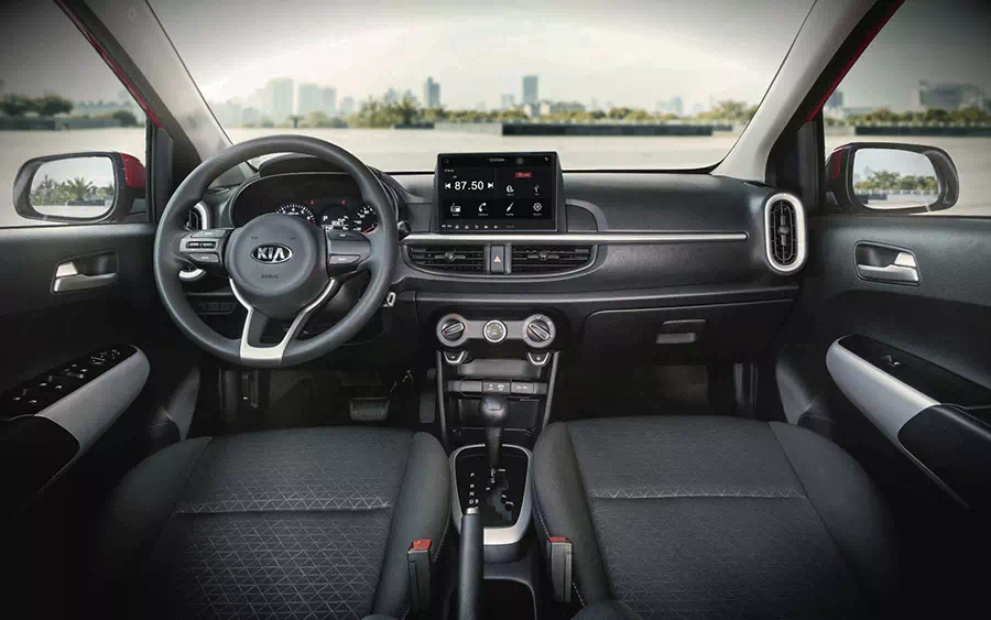 Renta Kia Picanto en Cuba interior del Kia Picanto